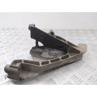 Кронштейн двигателя Volkswagen Transporter 5 2007 7H0199370N