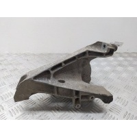 Кронштейн двигателя Volkswagen Transporter 5 2007 7H0199370N