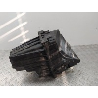 Корпус воздушного фильтра Volkswagen Transporter 5 2004 7H0129601J