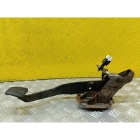 Педаль тормоза Mitsubishi L200 (2006-2015) Пикап 2007 MR992542