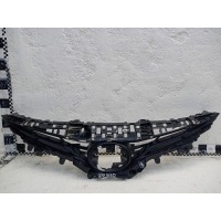 Решётка радиатора Toyota Camry V70 Restail