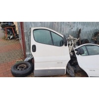 Дверь правая передняя renault trafic рестайлинг 2011 год