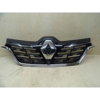 Renault arkana решетка радиатора бампера 623105518r