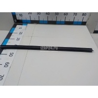 Накладка стекла переднего правого Volvo S60 (2000 - 2009) 30762383