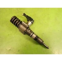 Насос - форсунка volkswagen passat b6 2.0 tdi 2006 год 03g130073s