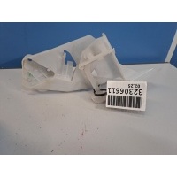 Кронштейн замка двери задний правой Volkswagen Passat B6 2005-2010 3C4839768C