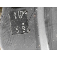 Передняя панель крепления облицовки (телевизор) Skoda Octavia A4(1997-2004) 2000 1u0010219e