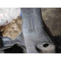 Передняя панель крепления облицовки (телевизор) Volkswagen Golf 3(1991-1997) 1997 1H0805594