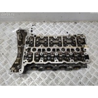 Головка блока цилиндров двигателя (ГБЦ) Mercedes W203 (C) 2002 2710161201