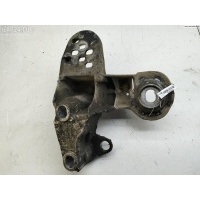 Крепление втулки стабилизатора переднего Перед. Лев. Volkswagen Passat B5 1998 4B0199351B