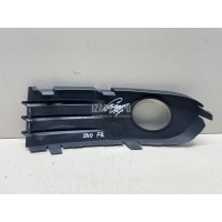 Решетка в бампер правая Volvo V50 (2004 - 2012) 30657008