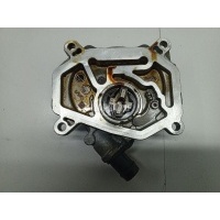 Насос вакуумный Mercedes Benz W204 (2007 - 2015) 2701801001