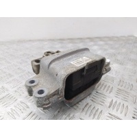 Подушка крепления КПП Volkswagen Caddy 3 рест. (2010-2015) 2011 1K0199555