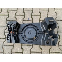 Renault megane iv вставка крепление запасного колеса ухо комплект 997502156r