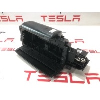 воздуховод Tesla Model S 2-й рест. 2021 1647845-00-A,1562957-83-G,1562972-00-G