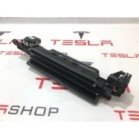 воздуховод Tesla Model S 2-й рест. 2021 1647884-00-A,1647845-00-A,1562948-99-D,1562976-00-C,1562976-00-G