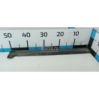 Уплотнитель двери Nissan Qashqai (J10) (2006 - 2014) 82838JD00C