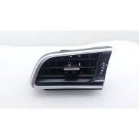 Дефлектор воздушный Toyota Camry 70 2018 5565033440