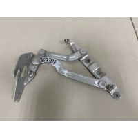 Петля крышки багажника Audi Audi A6 (C5) 1997-2005 4B5827301C