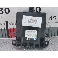 Блок управления двери Mercedes R-Class (W251) (2005-2017) 2006 05072235,A1648207626