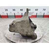 Кронштейн (крепление) двигателя (лапа крепления) Renault Scenic 2 (2003-2009) 2007 8200277229,113320021R