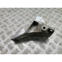Кронштейн (крепление) двигателя (лапа крепления) Opel Omega B (1994-2004) 2002 90496673,90496673