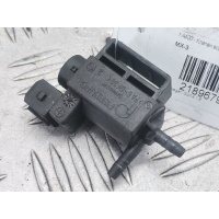 Клапан воздушного фильтра Volkswagen Golf 4 (1997-2004) 1998 72240200,037906283A