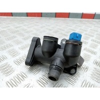 Фланец (штуцер системы охлаждения тройник) Audi A4 B5 (1994-2001) 1997 058121133B,058121132