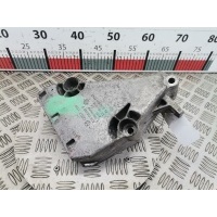 Кронштейн (крепление) двигателя (лапа крепления) Volkswagen Polo 4 (2001-2009) 2004 038199207,038199207AG