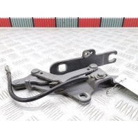 Петля капота левая BMW 3-Series (E90/E91/E92/E93) (2004-2013) 2010 7115263,41617210677