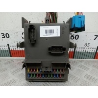 Блок реле Renault Laguna 2 (2000-2007) 2001 518002100,8200139819