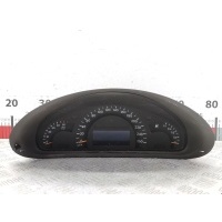 Панель приборная (щиток приборов) Mercedes C-Class (W203) (2000-2008) 2001 110080111006,A2035407111