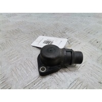 Фланец (штуцер системы охлаждения тройник) Volkswagen Passat 5 GP (2000-2005) 2004 038121144A,038121144A