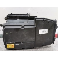 Корпус воздушного фильтра Mercedes C-Class (W203) (2000-2008) 2005 2710900801,A2710900901