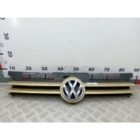 Решетка радиатора Volkswagen Golf 4 (1997-2004) 1999 1J0853655C,1J0853653C