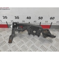 Кронштейн (крепление) фары левый Land Rover Range_Rover 3 (2001-2012) 2004 1301329336,XBU000030