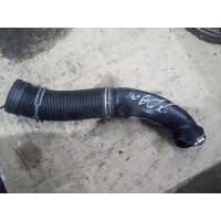 Патрубок воздушного фильтра Volkswagen Transporter T4 1996 074129715E