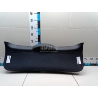 Обшивка двери багажника Ford Focus II (2008 - 2011) 1701355