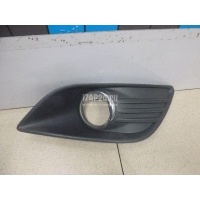 Решетка в бампер правая Ford Focus II (2008 - 2011) 1528560