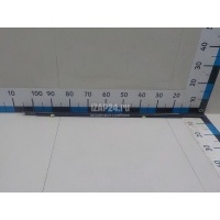 Накладка стекла заднего левого Hyundai-Kia Carnival (2005 - 2014) 832104D000
