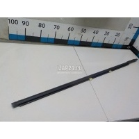Накладка стекла переднего левого Hyundai-Kia Carnival (2005 - 2014) 822104D000