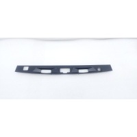 Накладка крышки багажника Toyota Camry 70 2018 7681333010