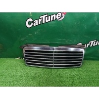 Решетка радиатора Mercedes-Benz E W210 1996 A2108880123