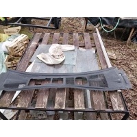 Жабо пластиковые верхние volkswagen passat b5 fl superb i европа 3b1819417c