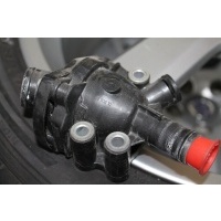 Volvo oe 30650810 корпус термостата