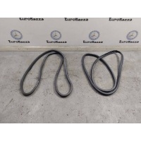 Уплотнитель двери Mercedes W204 Coupe Mercedes W204 C 2007-2014 A2046971651