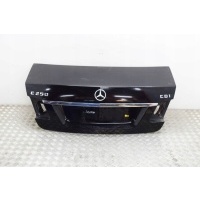 Mercedes - benz е w212 крышка багажника задняя a2127500975 2.1 дизель 150kw 2012