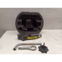 Домкрат Skoda Fabia 2 2010 6Q0011031H,5J0012115A,6Q0803899A,6K0803615