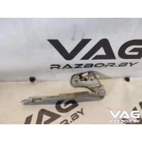 Петля капота Audi A6 C6 (S6,RS6) 2005 4F0823301
