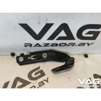 Петля капота Audi A6 Allroad C6 2007 4F0823302